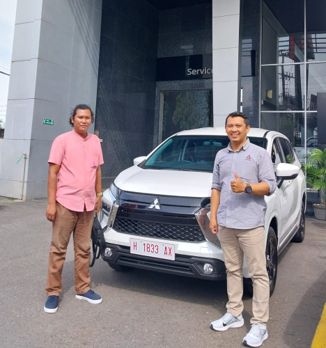 Sales Mobil  Mitsubishi Semarang 